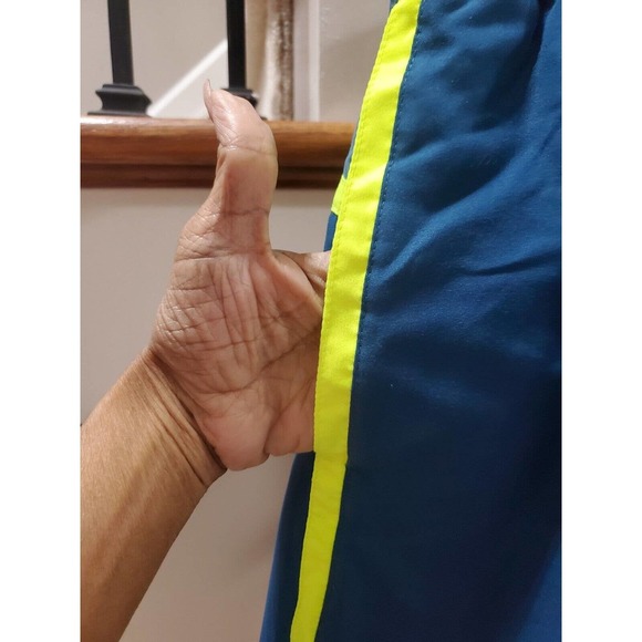 Nike Men's Blue 100% Polyester Pull On Swim Trunk Logo Print Shorts Size 2XLT - Picture 5 of 12